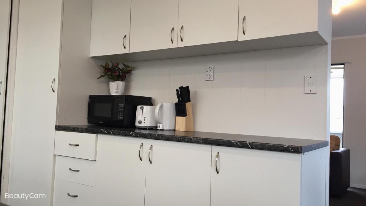 Cozy 3 Bedrooms House 6 Chapman Place 로토루아 외부 사진